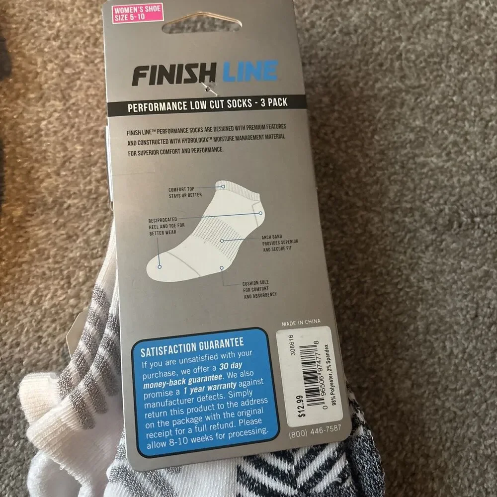 Women’s Sock Lot Alaska Knits, Finishline, Carhartt, Muk Luks, Reebok, Old Navy - Picture 5 of 16